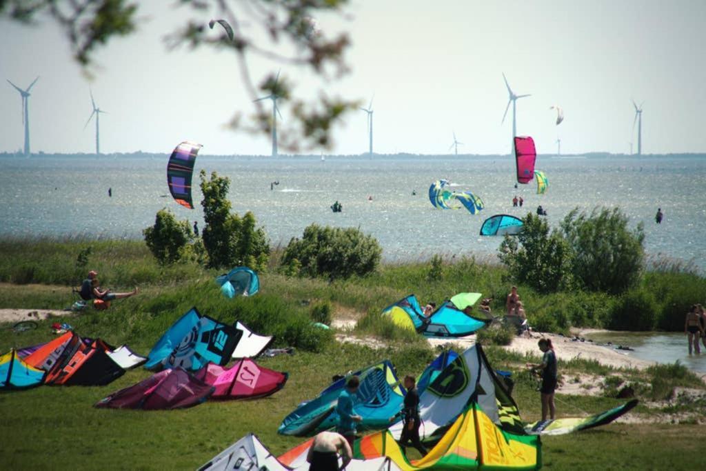 Vakantiehuisje Gaasterland Oudemirdum Friesland Nederland Luaran gambar