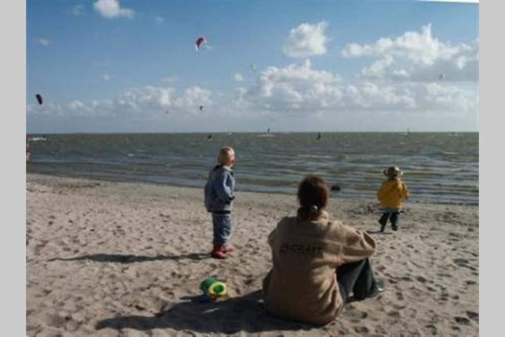 Vakantiehuisje Gaasterland Oudemirdum Friesland Nederland Luaran gambar