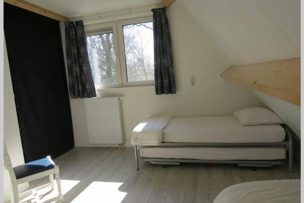 Vakantiehuisje Gaasterland Oudemirdum Friesland Nederland Luaran gambar